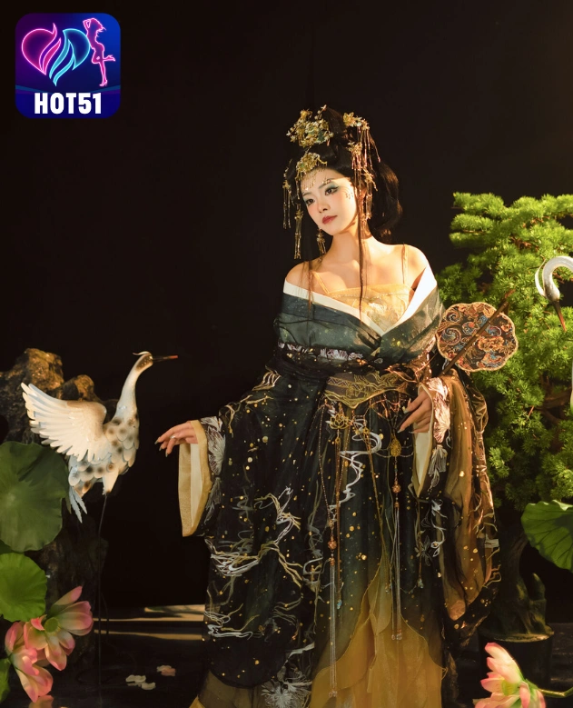 Xiao Xi Ya-hot51